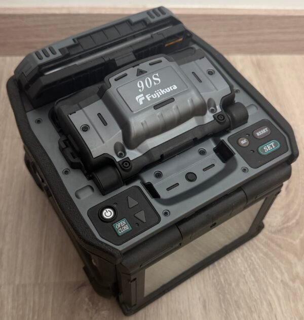 Fujikura 90S Core Alignment Single Fusion Splicer Kit (FSM-90S) – CT-50 Cleaver – Image 7